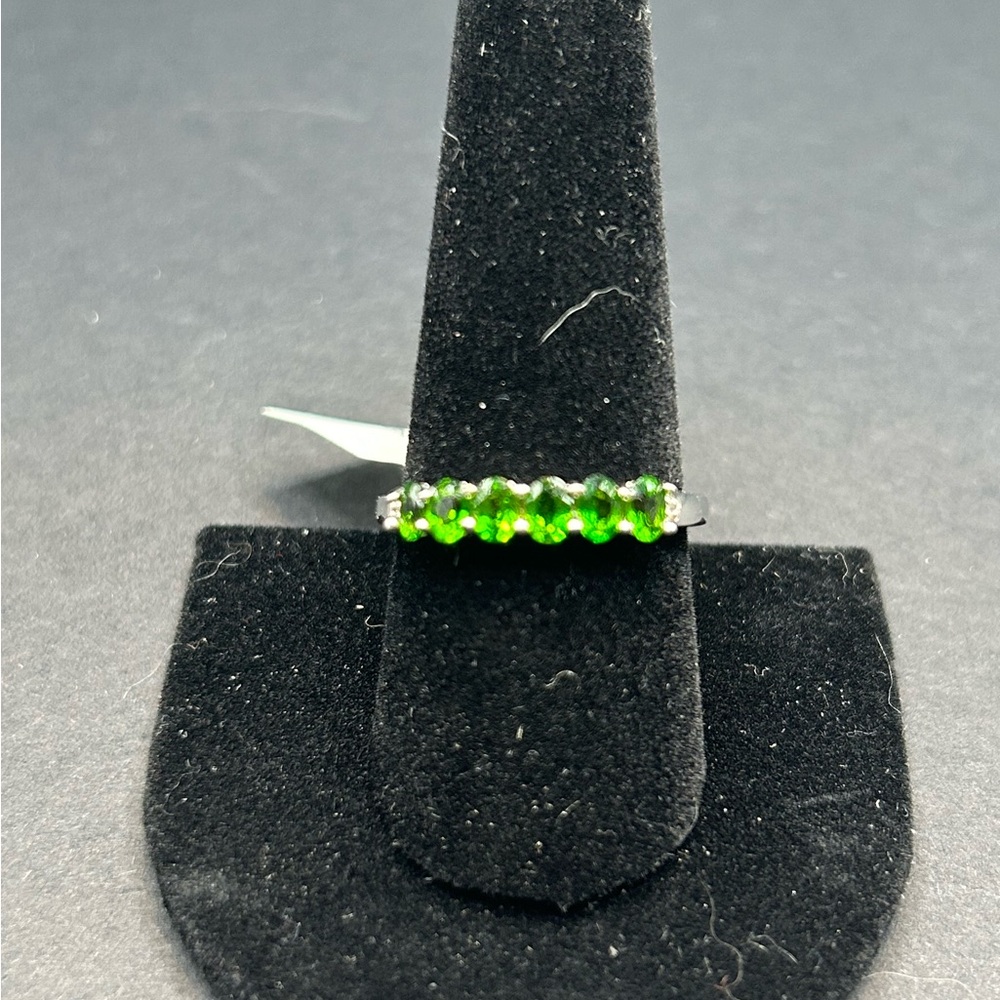 Peridot Stone Sterling Silver Band - Sz 10